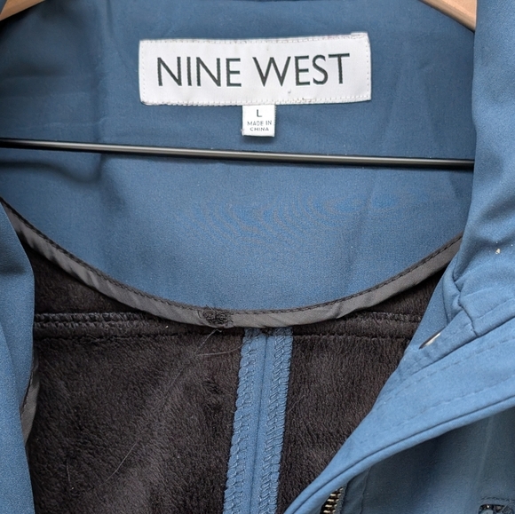 Nine West Soft Shell All Season JacketColor: Blue, Size: LARGE, (EUC) - Picture 8 of 9